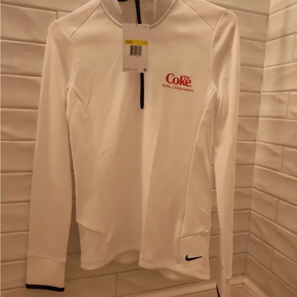 Nike White Top with Red Diet Coke Logo - Picture 1 of 5